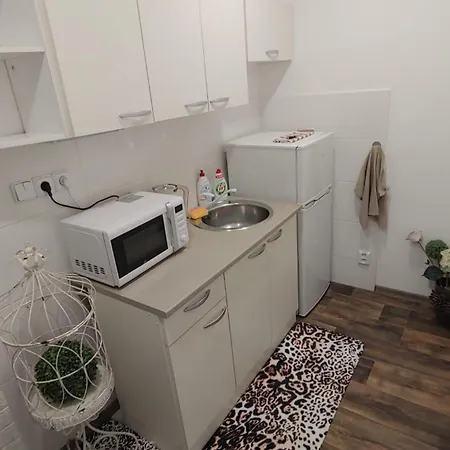 Pro Páry, Klidné Přespání *